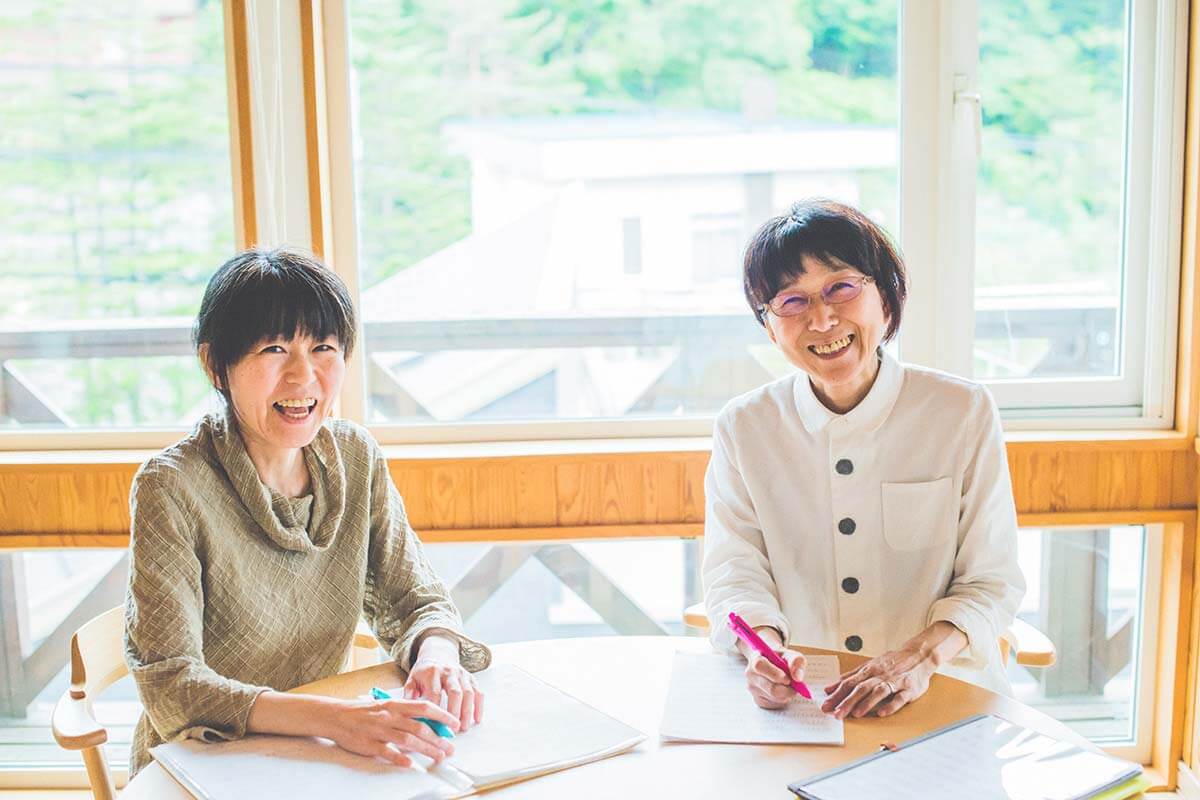 登山、オカリナ演奏や歌など、たくさんの趣味をもつBarbaraさん