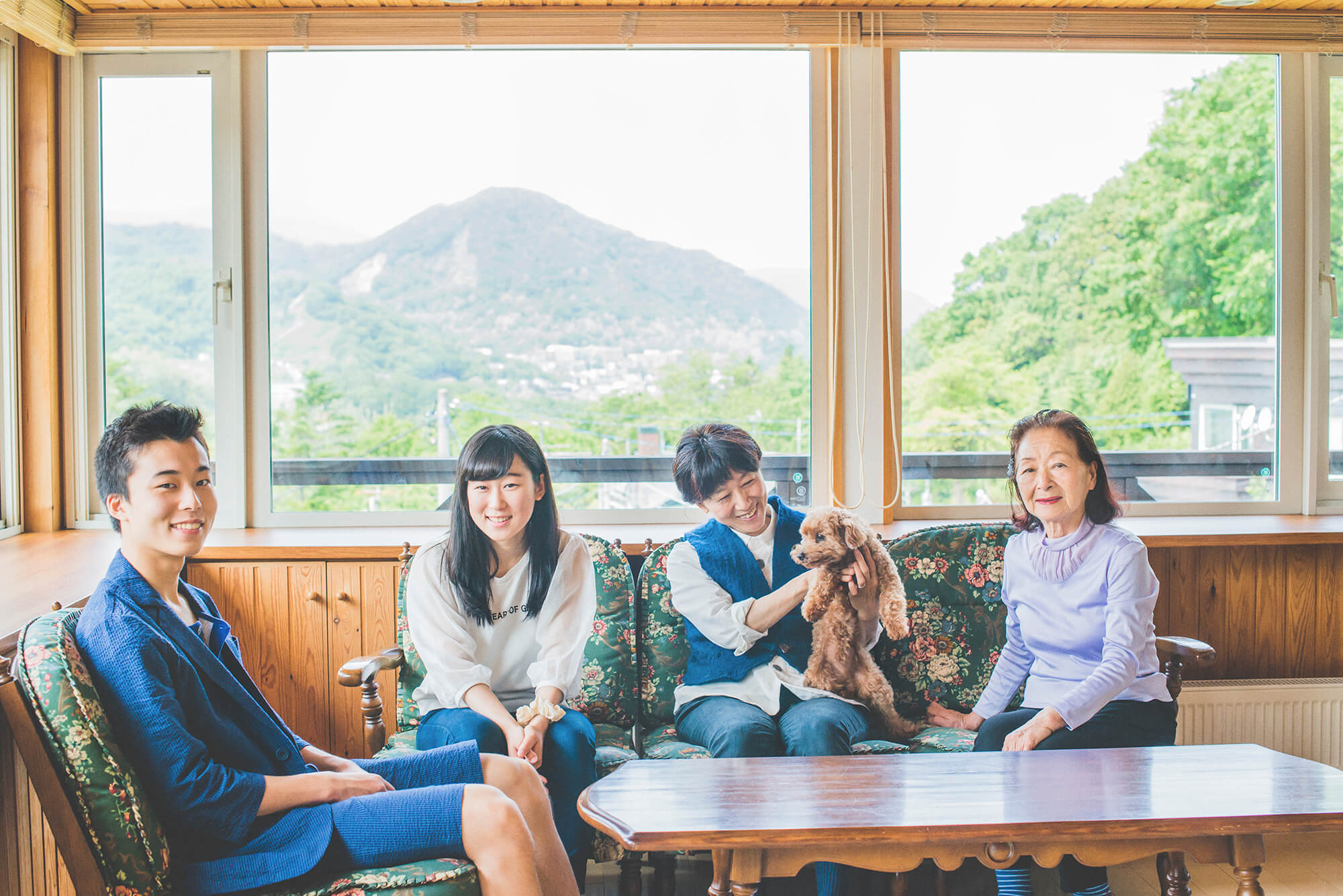 ゲストは家族のひとり。親子3代で楽しむホストの生活。