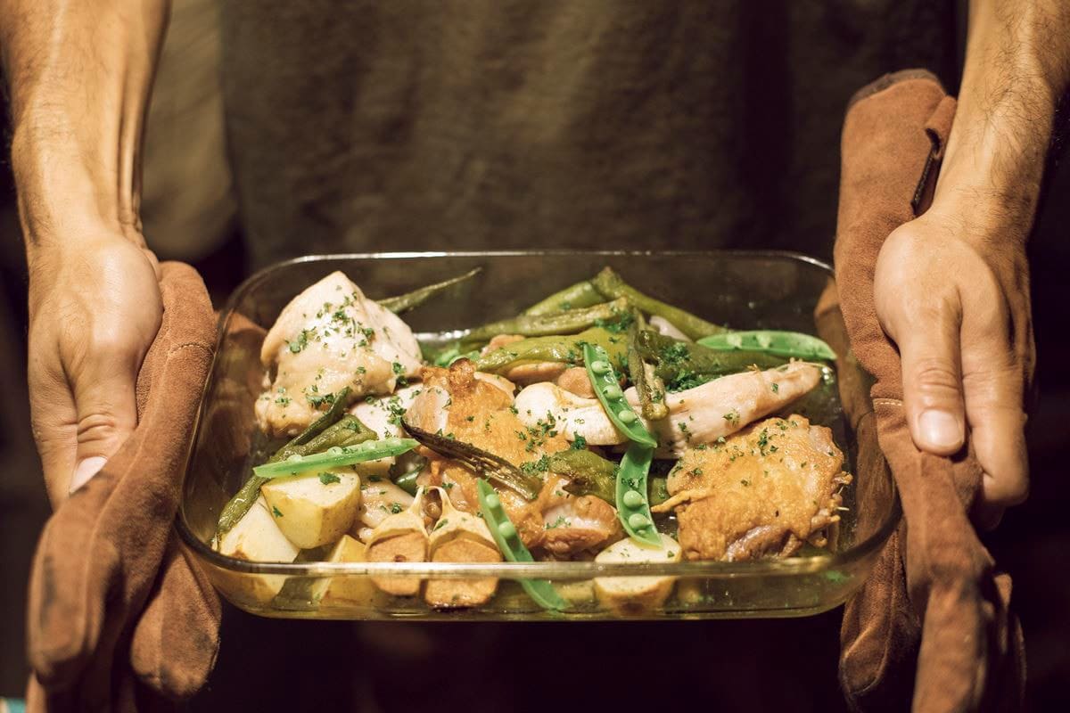 新しく知り合ったご家族とコミュニケーションを取りながらの食事は楽しいですね。
