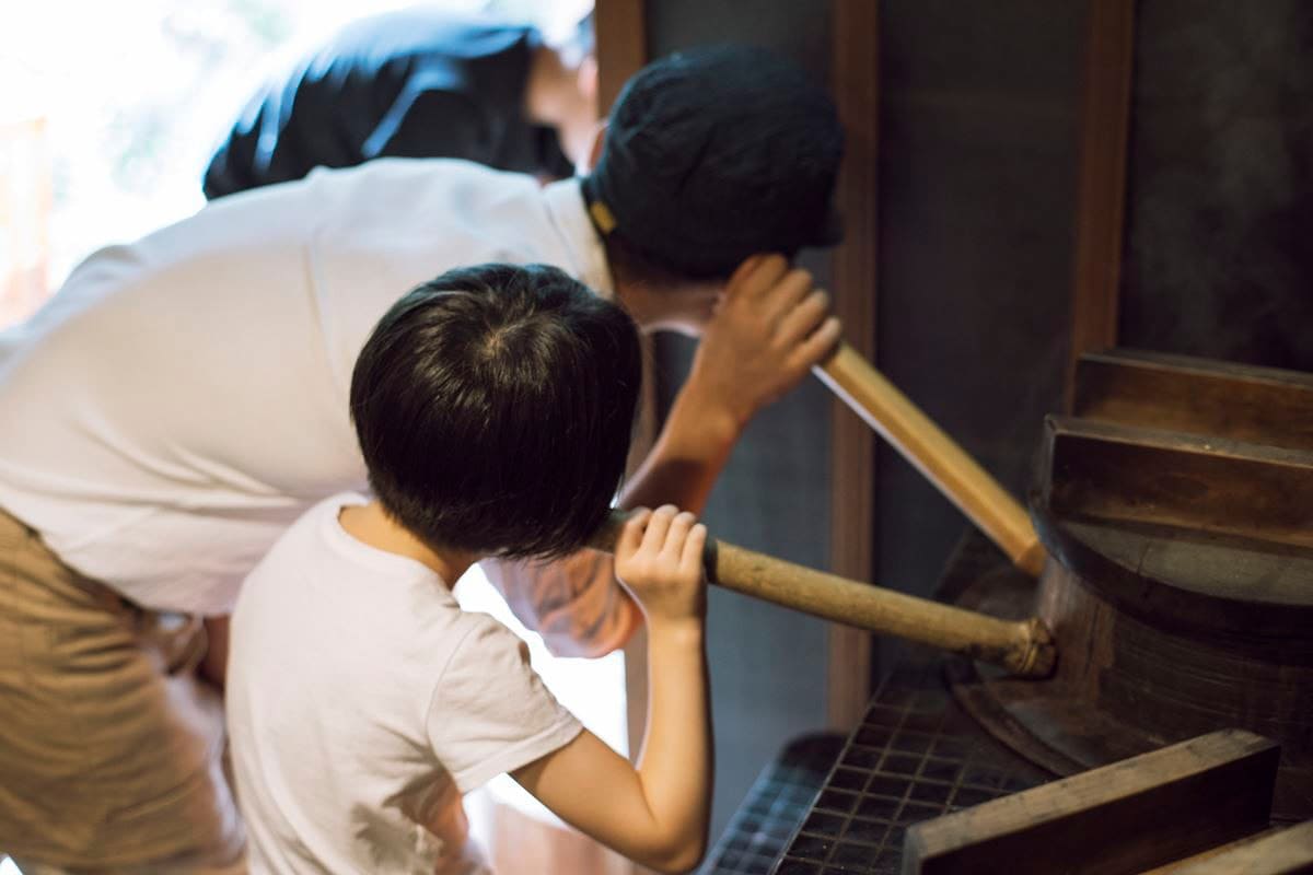 初体験! かまどでごはんを炊く。